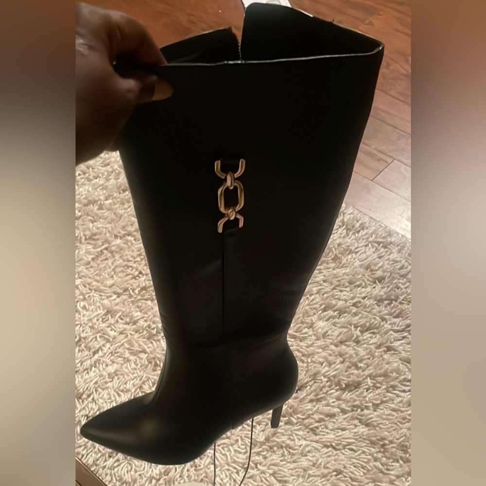 Elegant Black Knee-High Women's Boots